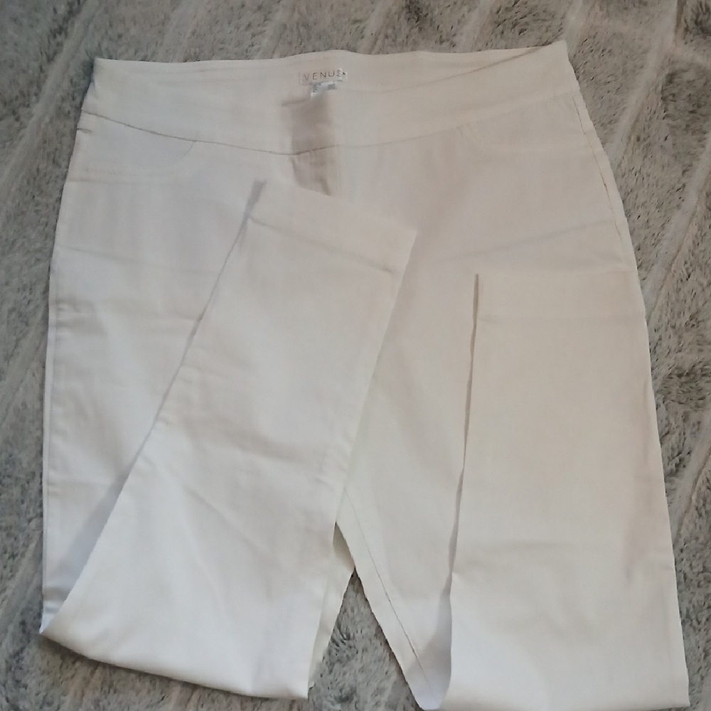 VENUS White Stretch Denim